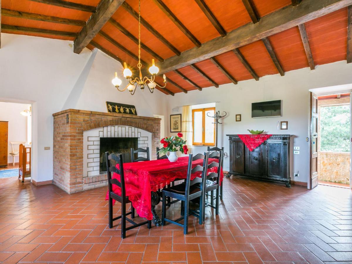 Apartment Fattoria Petraglia - Padronale By Interhome Monteriggioni Eksteriør billede