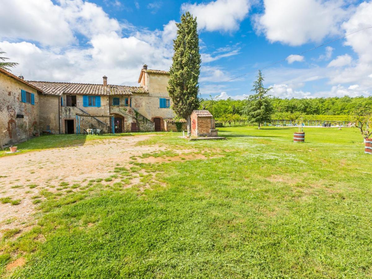 Apartment Fattoria Petraglia - Padronale By Interhome Monteriggioni Eksteriør billede